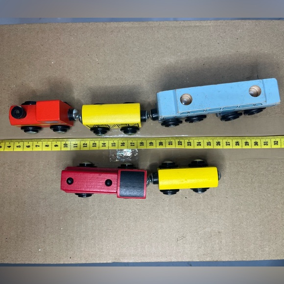 Wooden train bundle - Picture 6 of 6